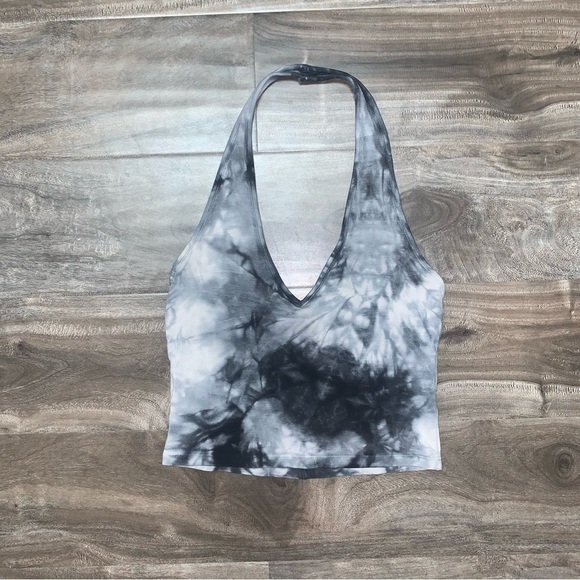 Brandy Melville Halter‎ Crop Top One Size Fits Most  Tie-Dye Grey White Stretch - Picture 2 of 6